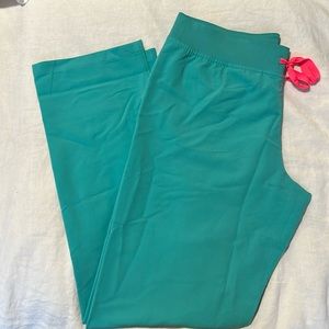 NWT Figs Livingston Scrub Pants Size L